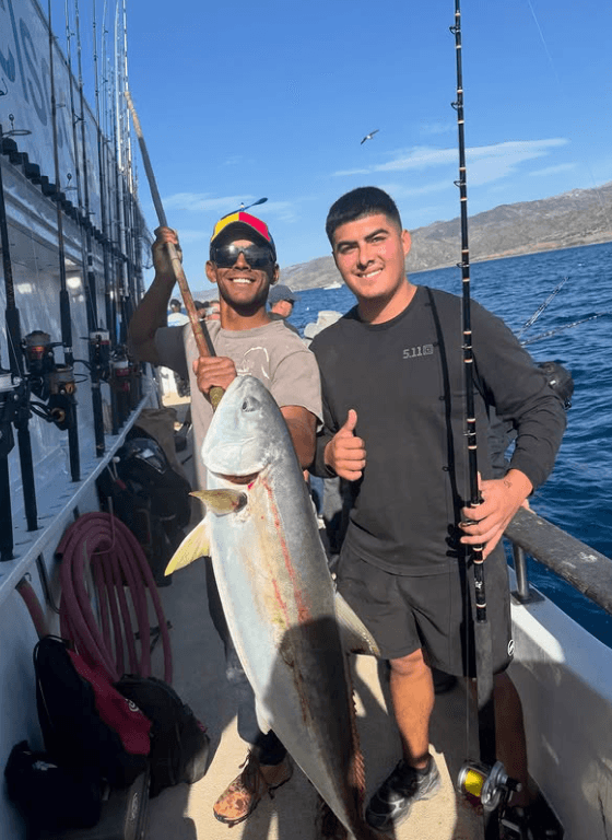 Gentleman: Yellowtail, Seabass Shots and Wide Open Bass at the Islands